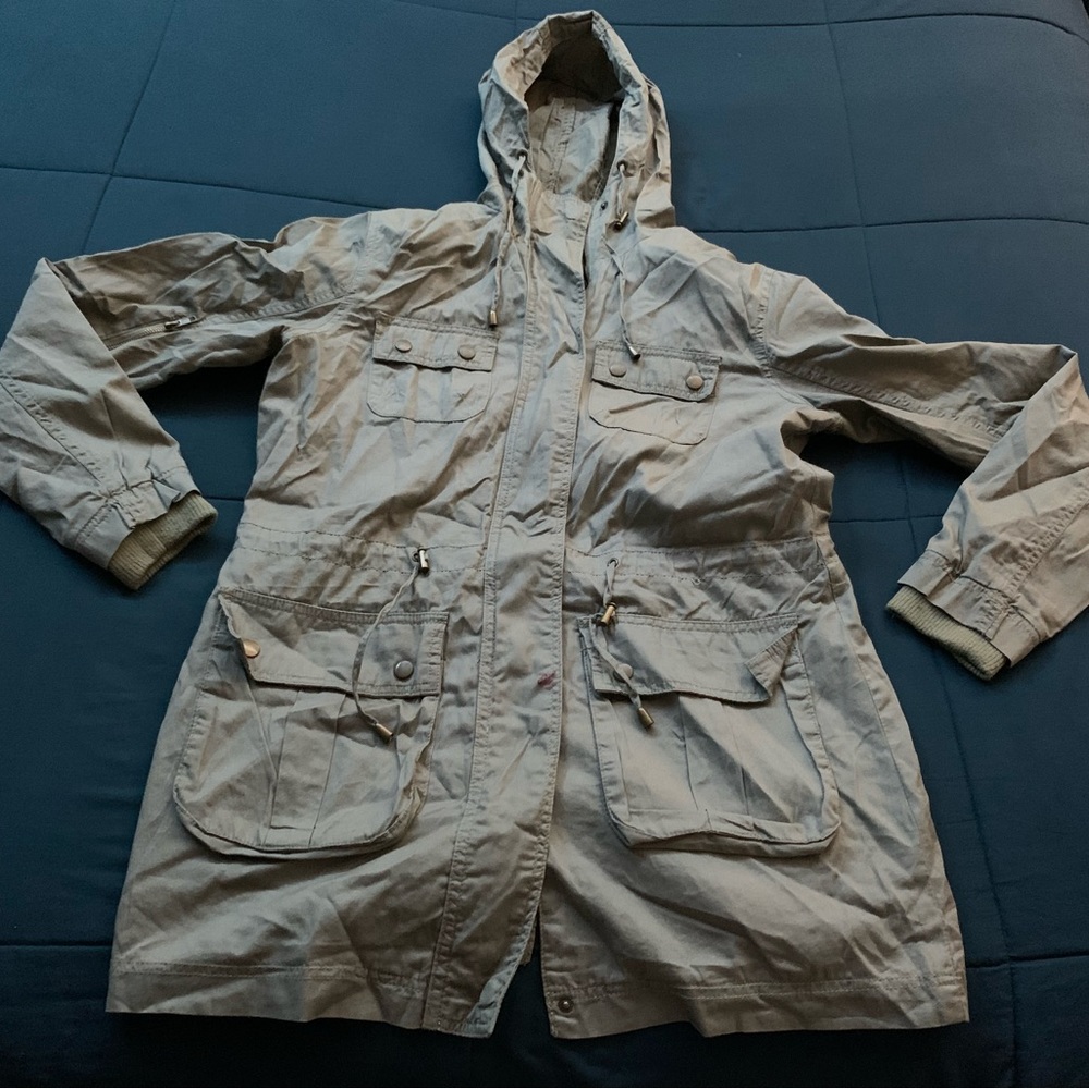 Suzy Shier Woman’s Jacket Size M